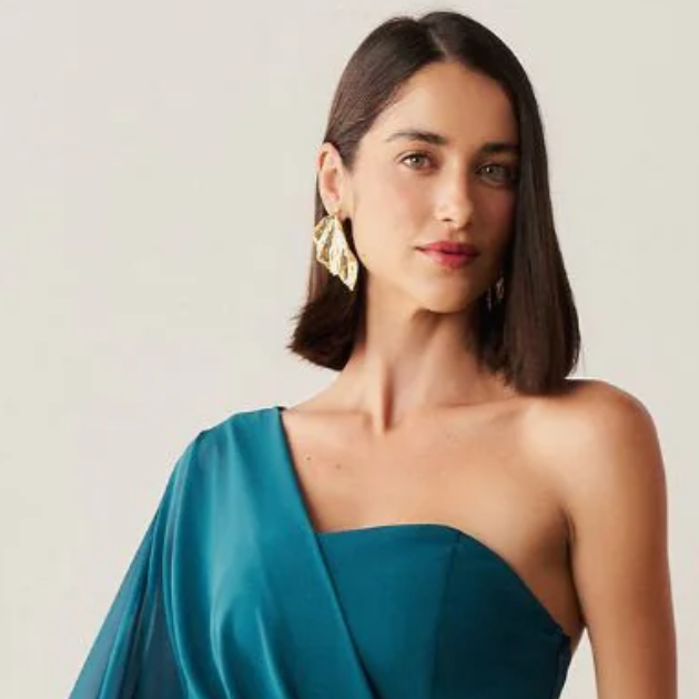 Como Escolher a Cor do Vestido de Festa de Acordo com seu Tom de Pele