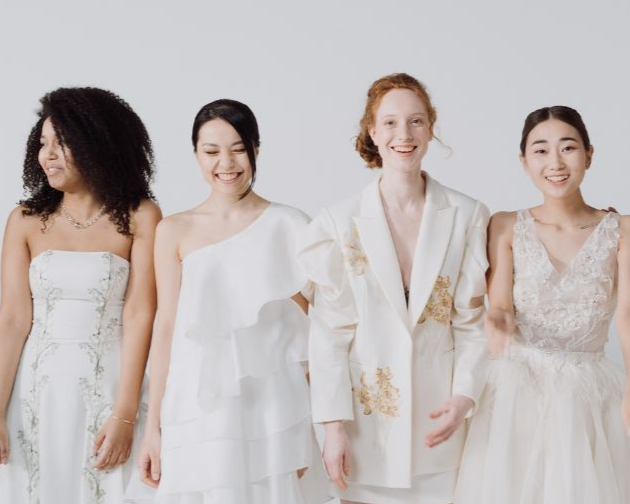 Vestido Off White: Quando Usar e Como Evitar Confusões em Casamentos