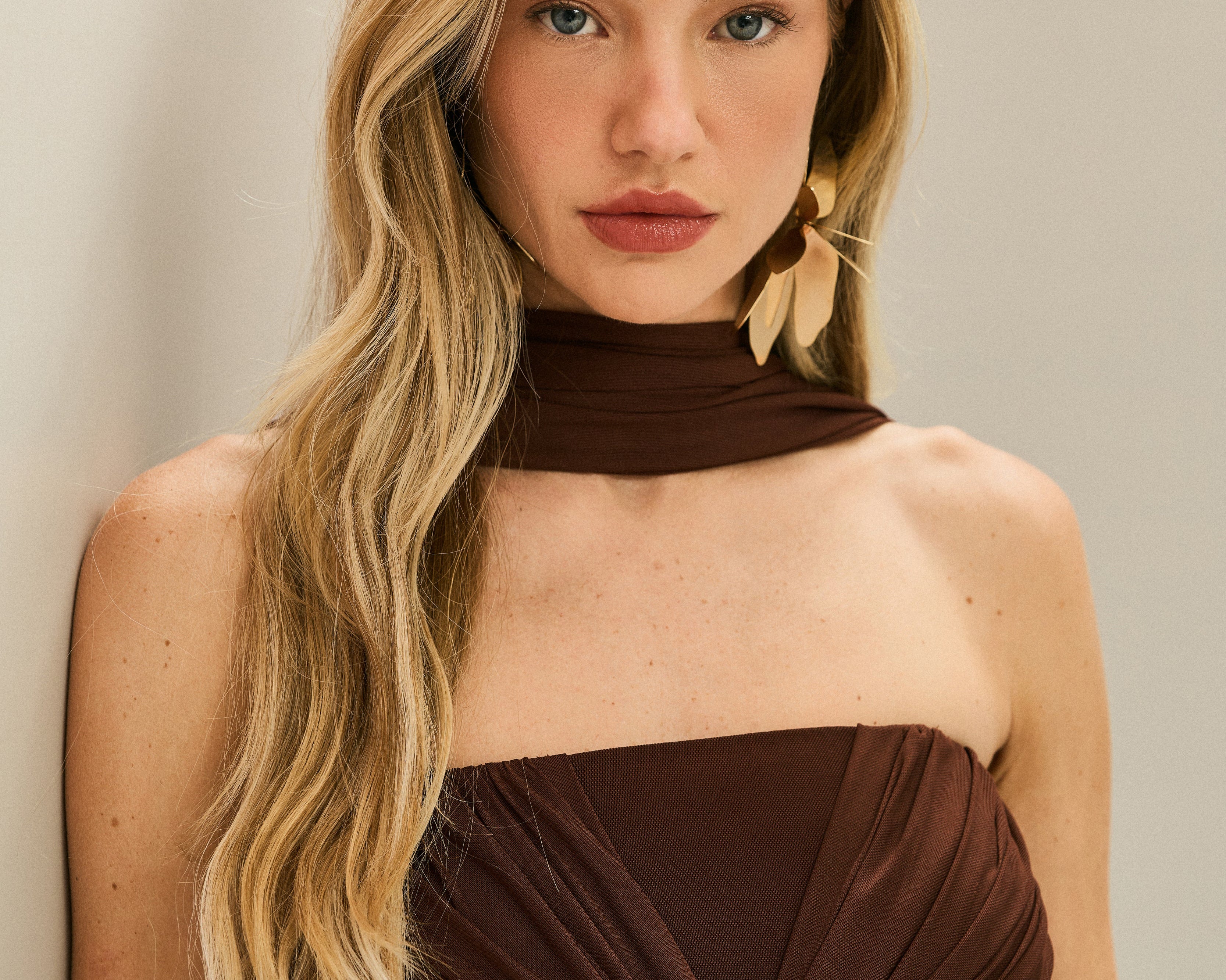O que Vestir em um Casamento no Inverno: Guia Completo para Convidadas