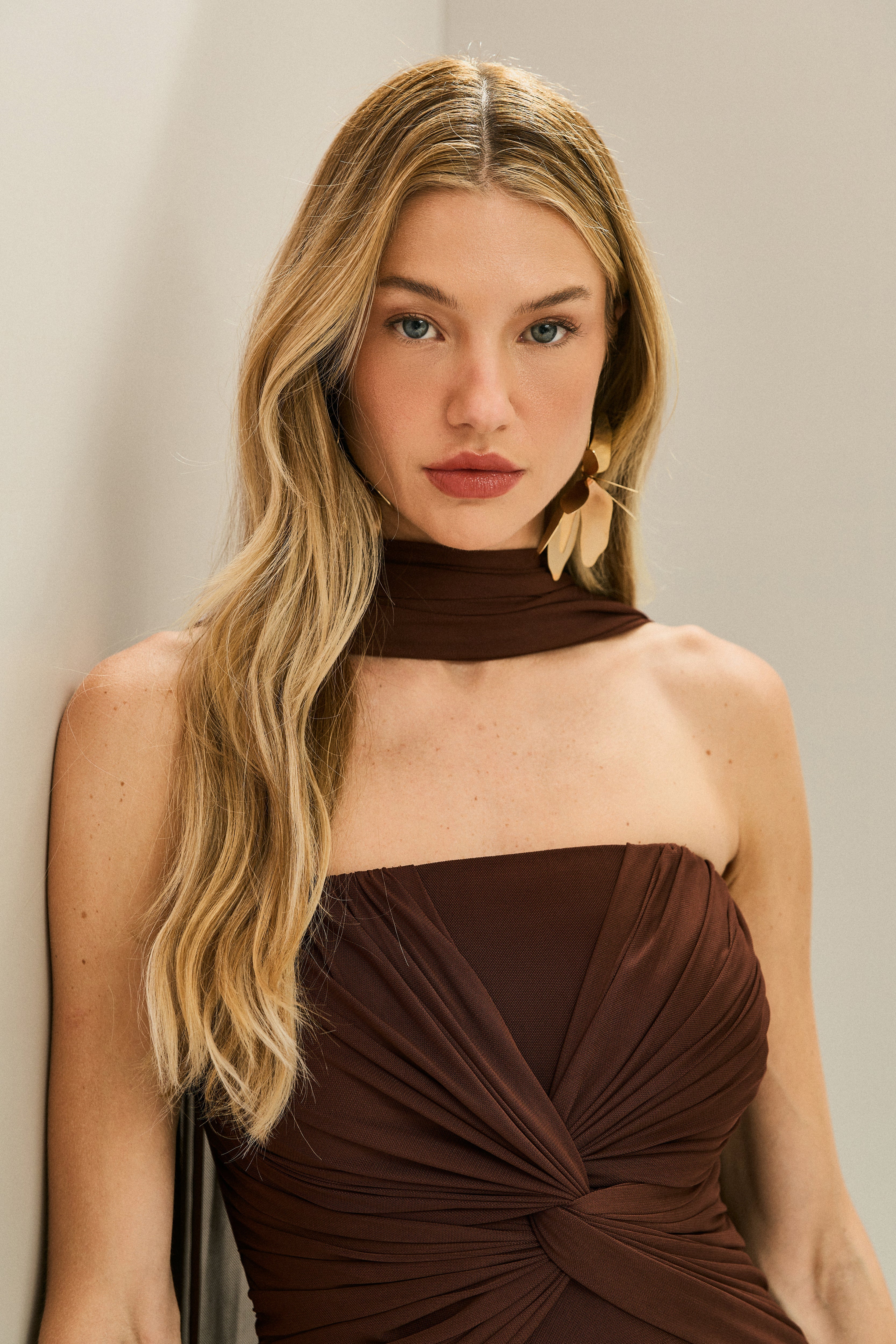 O que Vestir em um Casamento no Inverno: Guia Completo para Convidadas
