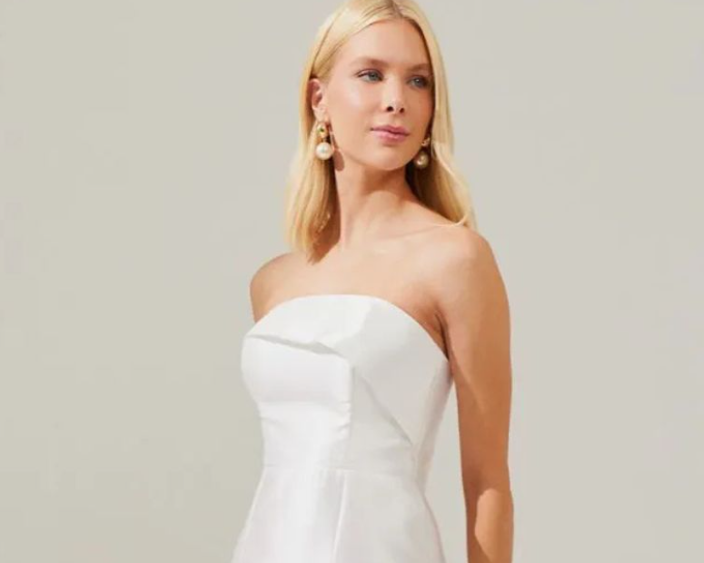 O Vestido Branco Perfeito: Muito Além do Réveillon
