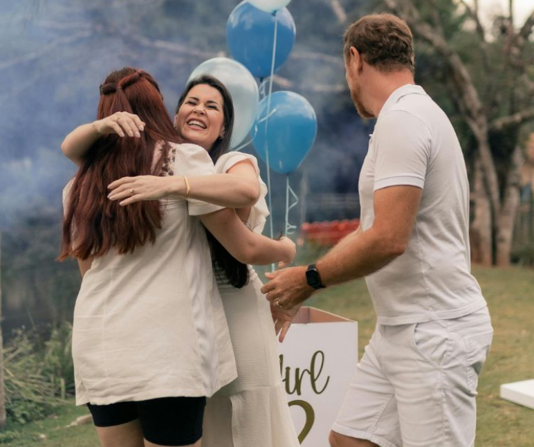 O Guia da Futura Mamãe: O que Vestir no seu Chá Revelação?