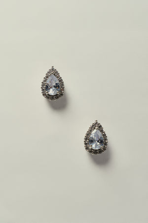 Brinco Gota de Zircônia Cravejada de Strass Prateado