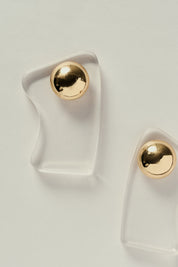 Brinco Orgânico de Acrílico com Detalhe Dourado