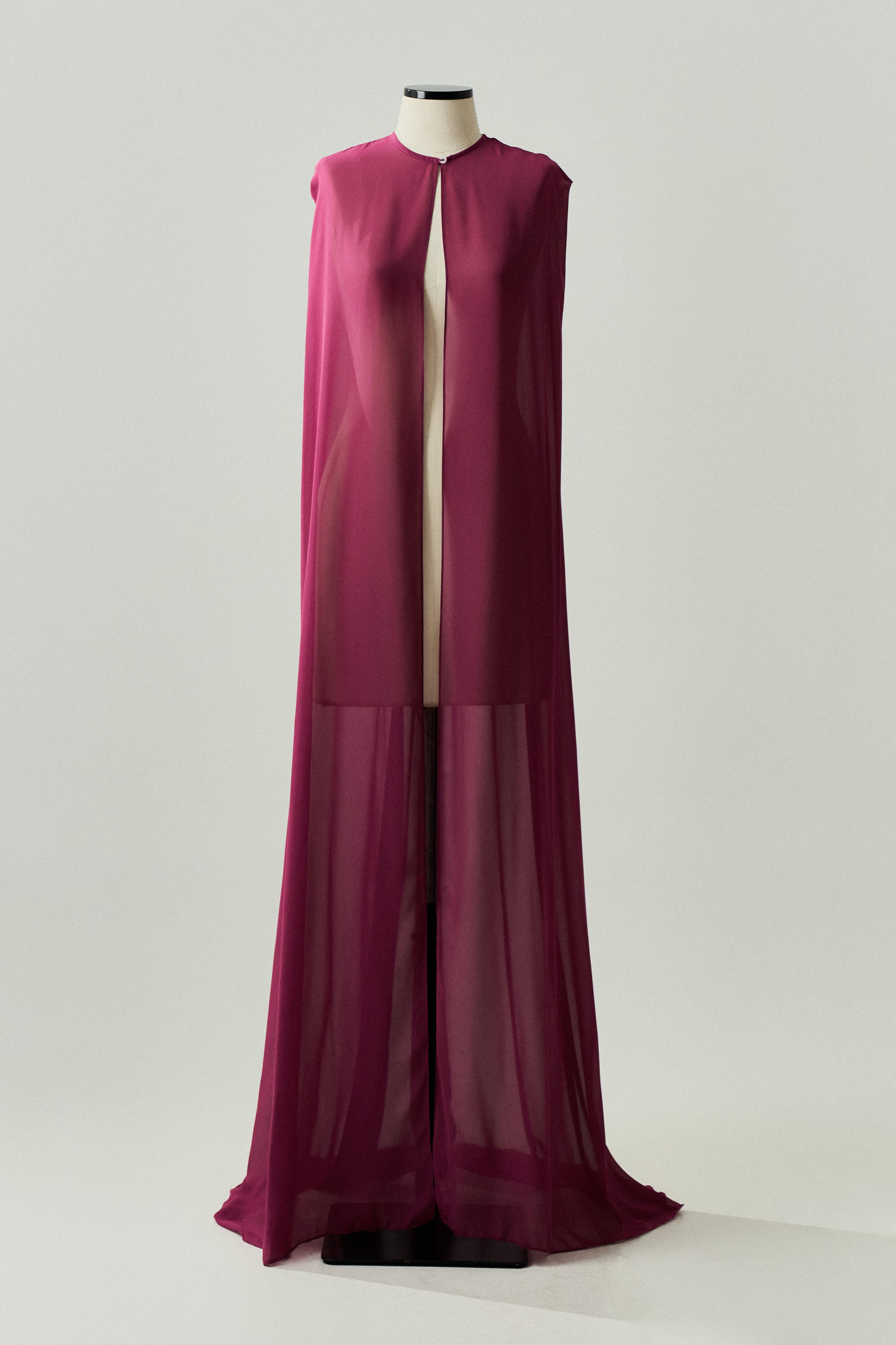 Capa Longa em Chiffon - Sol Fúcsia