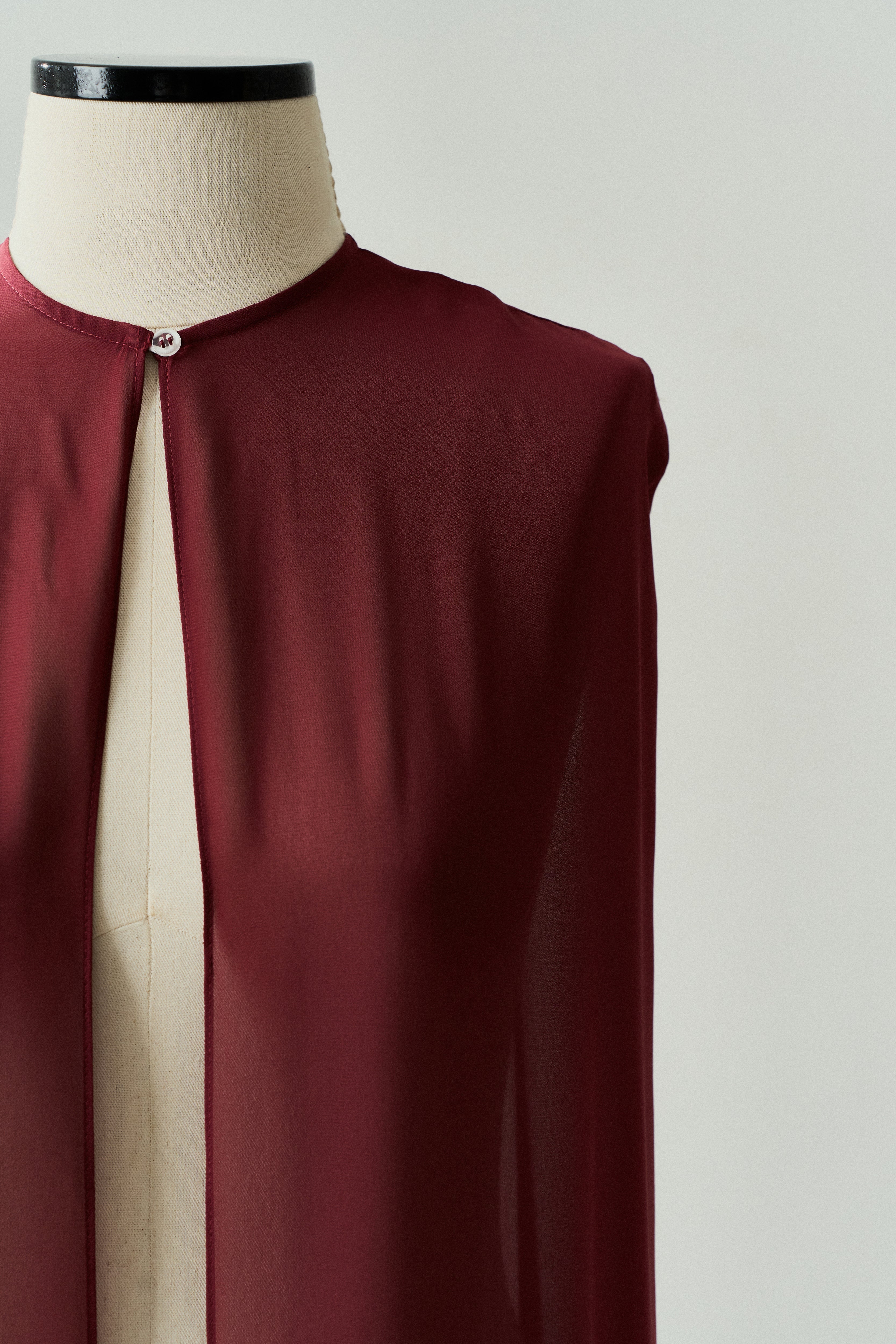Capa Longa em Chiffon - Sol Marsala
