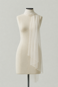 Echarpe Retangular em Tule Off White