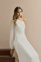 Vestido Longo com Decote de Ombro Único, Manga Longa e Franzidos - Adana Off White