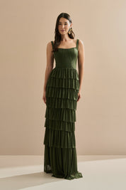 Vestido Longo em Tule com Alças e Decote Quadrado, Saia com Babados em Camadas – Livine Verde Oliva