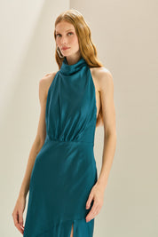 Vestido Midi em Cetim com Gola Degagê e Fenda Frontal - Estela Azul Petróleo