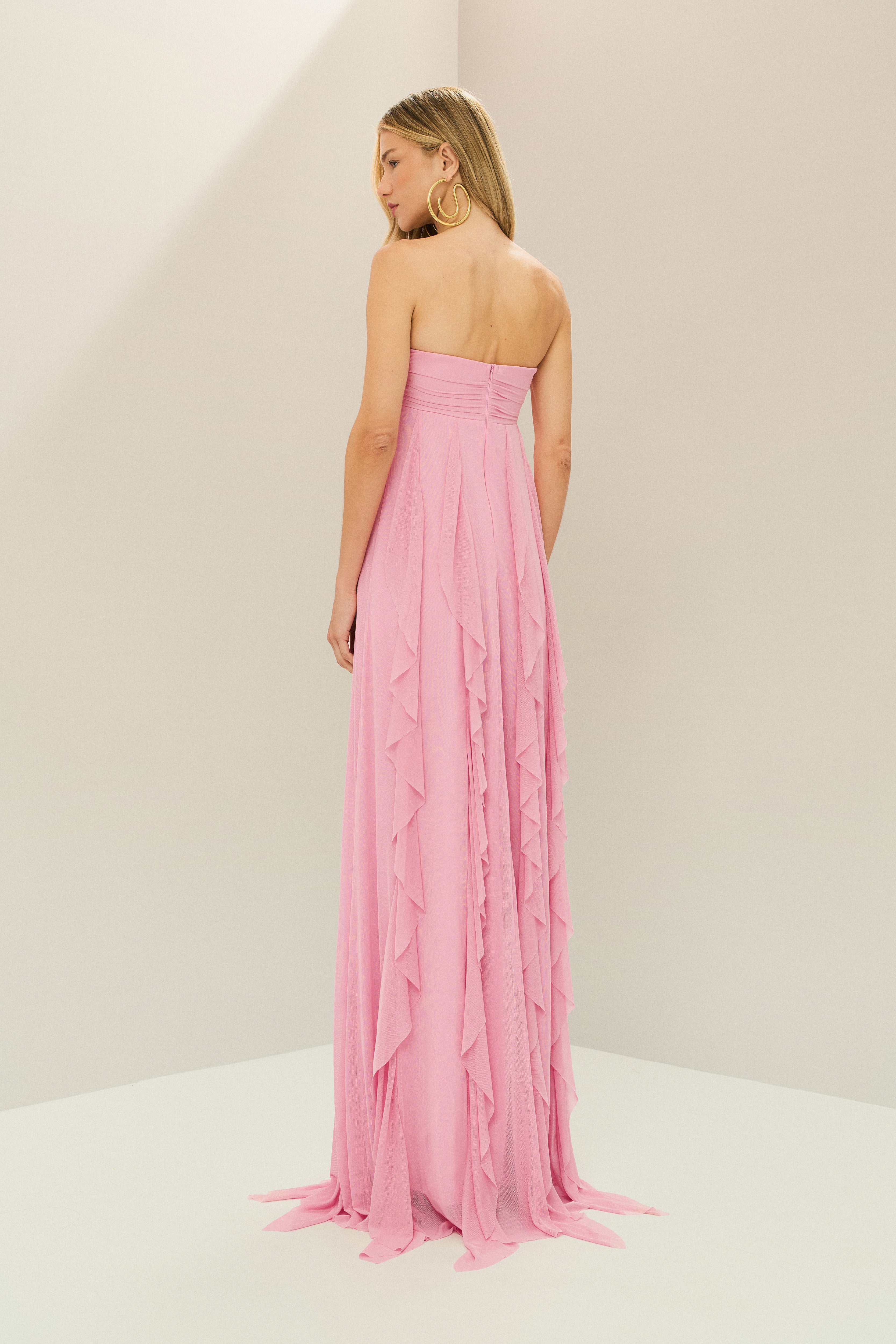 Vestido Longo com Decote Coração Franzido e Babados em Vertical na Saia - Ava Rosa Claro