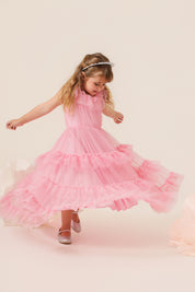 Vestido Infantil em Tule com Babados na Gola e Saia Volumosa em Camadas - Jardim Rosa