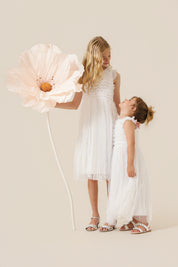 Vestido Infantil em Tule com Frufru no Busto e Frufru Verticais na Saia - Belle Off White