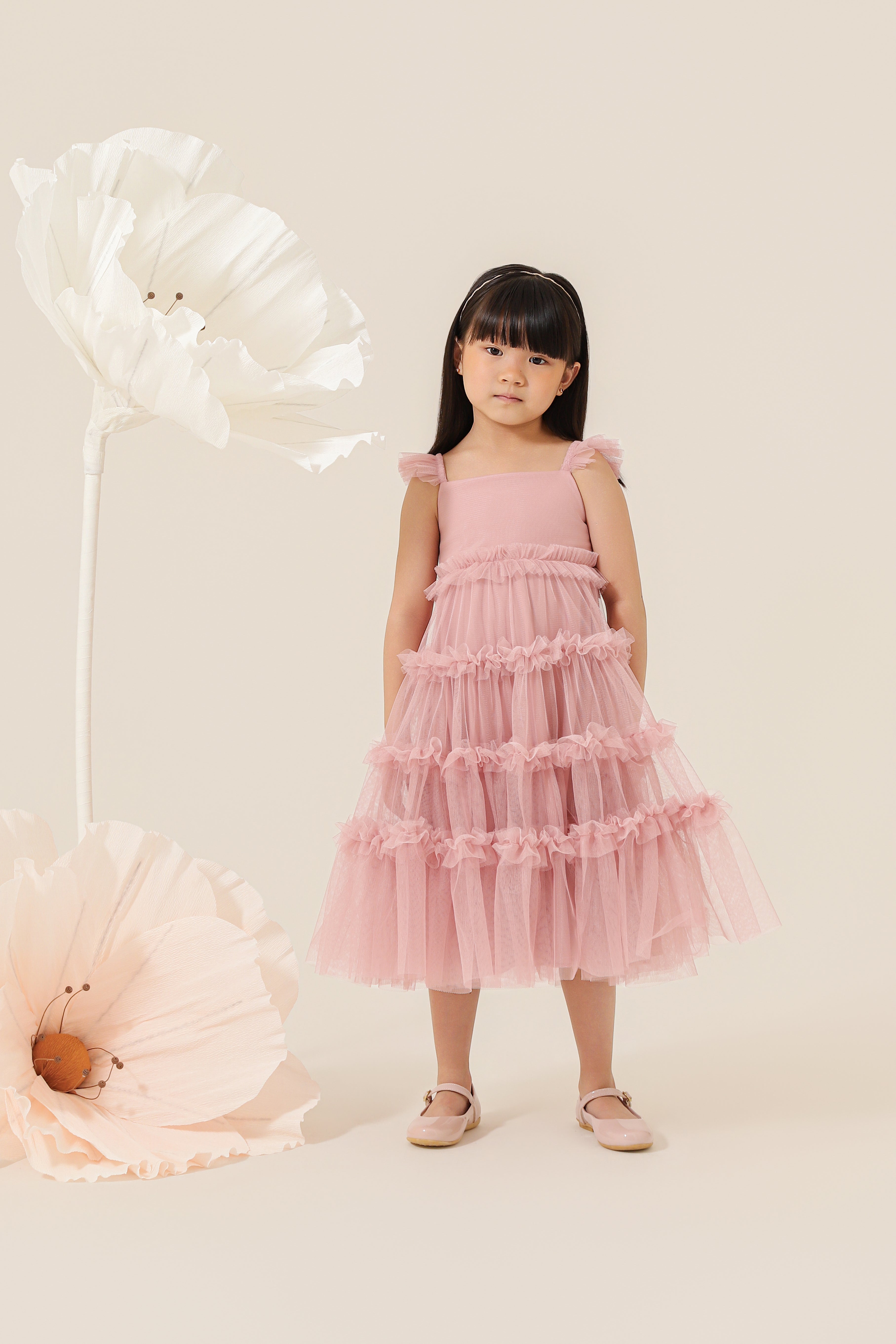 Vestido_Infantil_em_Tule_com_Busto_Liso_Frufru_nas_Alcas_e_na_Saia_Amora_Rose1.jpg