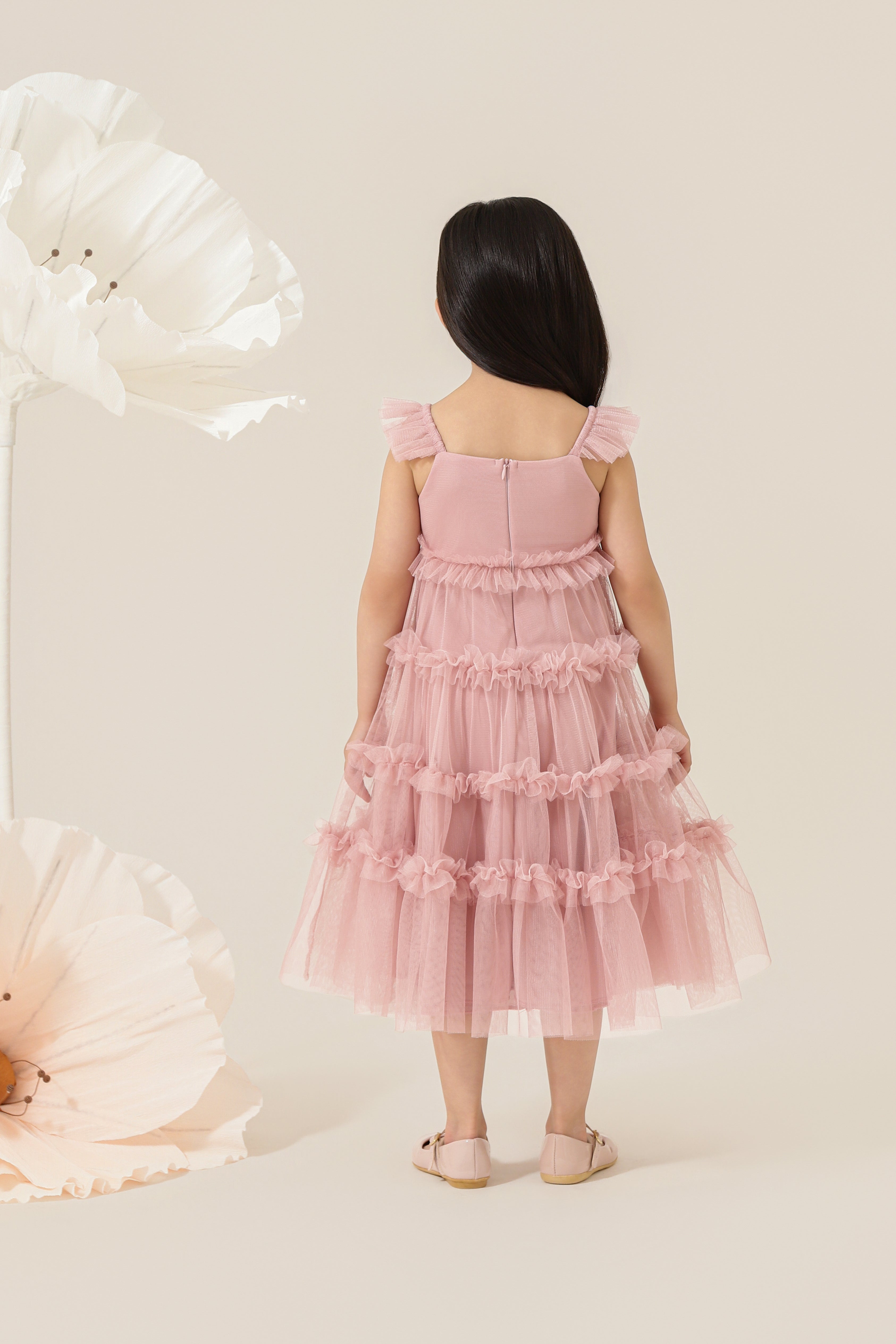 Vestido Infantil em Tule com Busto Liso, Frufru nas Alças e na Saia - Amora Rose