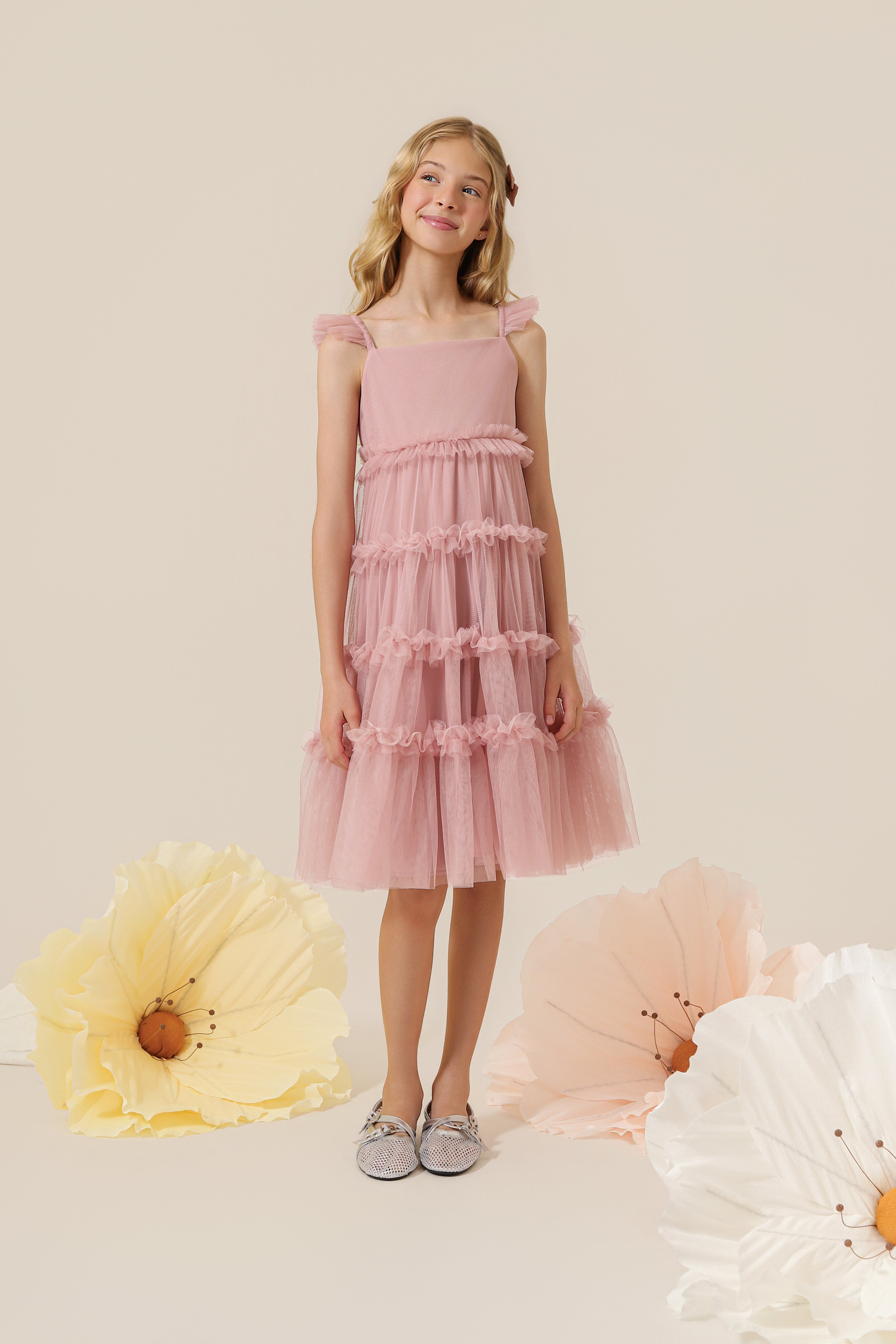 Vestido_Infantil_em_Tule_com_Busto_Liso_Frufru_nas_Alcas_e_na_Saia_Amora_Rose5.jpg