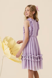 Vestido Infantil em Tule com Detalhes em Babados no Corpo e na Saia - Flor Lilás