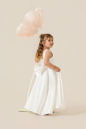 Vestido Infantil em Zibeline com Decote Canoa, Saia Ampla com Pregas e Laço Removível - Encanto Off White