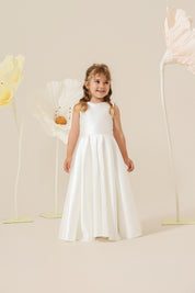 Vestido Infantil em Zibeline com Decote Canoa, Saia Ampla com Pregas e Laço Removível - Encanto Off White