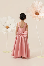 Vestido Infantil em Zibeline com Decote Canoa, Saia Ampla com Pregas e Laço Removível - Encanto Rosa