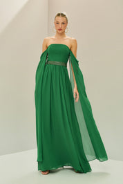 Vestido Longo de Chiffon com Mangas Longas, Decote Reto, Saia Ampla e Cinto Bordado - Gâmbia Verde Bandeira