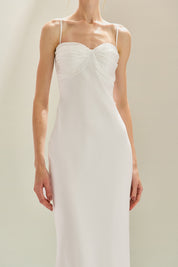 Vestido Longo em Cetim com Decote Coração, Busto Franzido e Alças Finas - Croácia Off White
