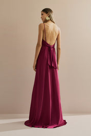 Vestido Longo em Cetim com Decote Degagê com Alças Finas e Amarração nas Costas - Líbano Fúcsia