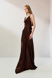 Vestido Longo em Cetim com Decote Degagê com Alças Finas e Amarração nas Costas - Líbano Marrom