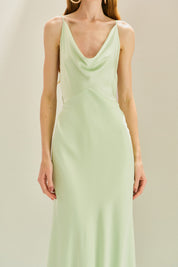 Vestido Longo em Cetim com Decote Degagê com Alças Finas e Amarração nas Costas - Líbano Verde Menta