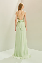Vestido Longo em Cetim com Decote Degagê com Alças Finas e Amarração nas Costas - Líbano Verde Menta