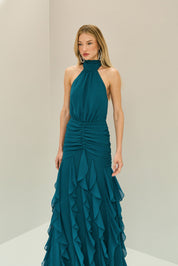 Vestido Longo em Chiffon Frente Única com Drapeado na Cintura e Babados em Cascata - Pienza Azul Petróleo