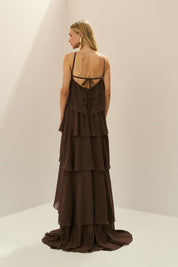 Vestido Longo em Chiffon com Decote Halter, Babados em Camadas e Costas Abertas - Atacama Marrom