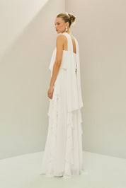 Vestido Longo em Chiffon com Decote Reto, Babados na Saia e Echarpe - Catalunha Off White