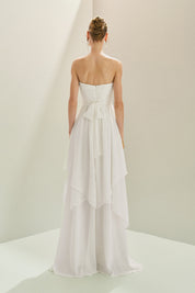 Vestido Longo em Chiffon com Decote Reto com Alças Removíveis, Busto Drapeado e Saia com Babados Assimétricos - Noruega Off White