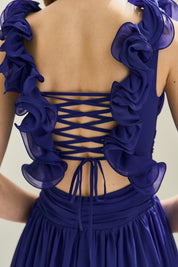 Vestido Longo em Chiffon com Decote V, Alças com Babados em Camadas, Costas Abertas com Amarração e Saia Fluida - Lara Azul Bic