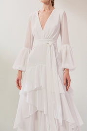 Vestido Longo em Chiffon com Decote V, Mangas Longas Bufantes e Saia com Babados Assimétricos - Lyon Off White