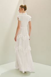 Vestido Longo em Chiffon com Gola Alta e Recortes com Babados Assimétricos - Monte Sinai Off White