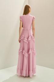 Vestido Longo em Chiffon com Gola Alta e Recortes com Babados Assimétricos - Monte Sinai Rosa Claro