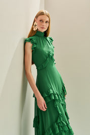 Vestido Longo em Chiffon com Gola Alta e Recortes com Babados Assimétricos - Monte Sinai Verde Bandeira