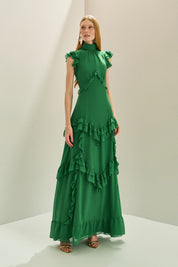 Vestido Longo em Chiffon com Gola Alta e Recortes com Babados Assimétricos - Monte Sinai Verde Bandeira