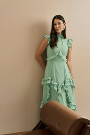 Vestido Longo em Chiffon com Gola Alta e Recortes com Babados Assimétricos - Monte Sinai Verde Menta