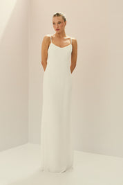 Vestido Longo em Chiffon com Shape Sereia, Costas Abertas, Cauda e Capa Removível - Lior Off White