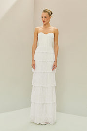 Vestido Longo em Renda com Decote Coração Sem Alças, Busto Estruturado e Saia com Babados em Camadas - Malibu Off White