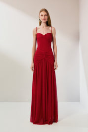 Vestido Longo em Tule com Decote Coração, Alças Finas e Drapeado no Quadril - Nicarágua Vermelho