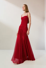 Vestido Longo em Tule com Decote Coração, Alças Finas e Drapeado no Quadril - Nicarágua Vermelho
