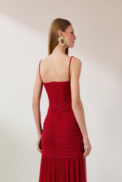 Vestido Longo em Tule com Decote Coração, Alças Finas e Drapeado no Quadril - Nicarágua Vermelho