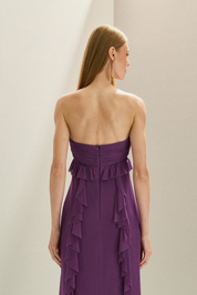 Vestido Longo em Tule com Decote Coração Sem Alças, Busto Drapeado Torcido e Saia com Babados em Cascata - Sardenha Roxo Claro