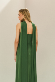 Vestido Longo em Tule com Decote Reto, Torção no Busto e Echarpe - Fiora Verde Bandeira