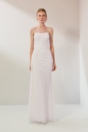 Vestido Longo em Tule com Decote Semi Coração Sem Alças, Busto Estruturado, Drapeado Assimétrico no Quadril e Cauda Lateral - Amélia Off White
