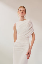 Vestido Longo em Tule com Drapeado Assimétrico na Manga e Cintura - Nanda Off White